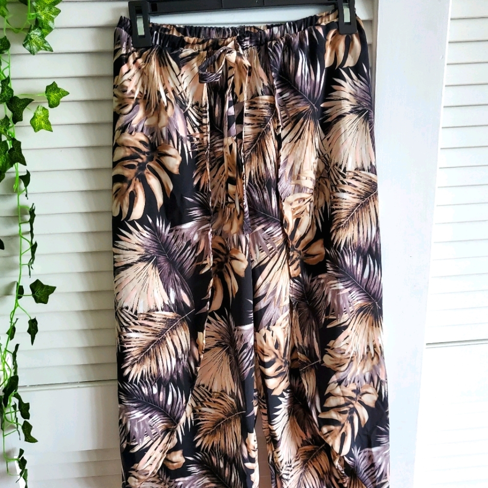 Floral pants